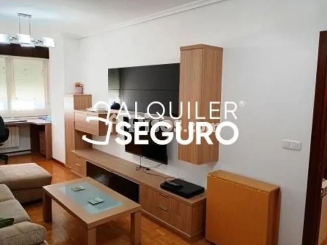 Piso en alquiler en Zabalgana Ariznabarra