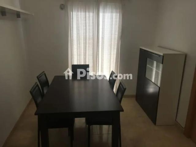 Piso en alquiler en Zapillo