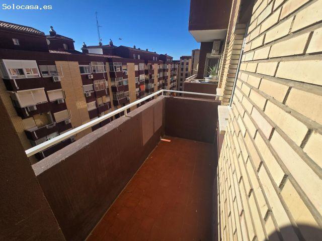 Piso en Alquiler en Zaragoza, Zaragoza