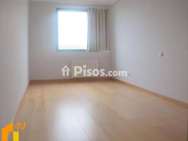 Piso en alquiler en Zona Sur