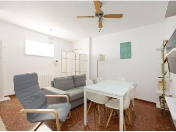 PISO EN ALQUILER, IDEAL PARA ESTUDIANTES O PERSONAS QUE QUIERAN COMPARTIR