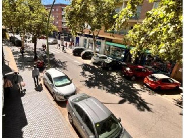 PISO EN ALQUILER PARA ESTUDIANTES EN CIUDAD JARDÍN DISPONIBLE EN SEPTIEMBRE