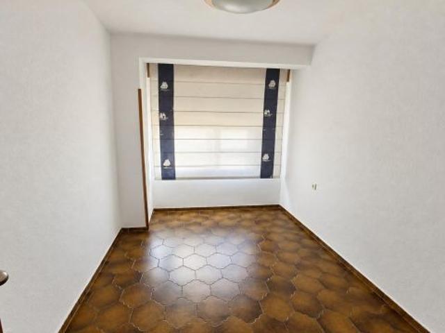 Piso en Alquiler semiamueblado en Santa Rosa Valdeolleros