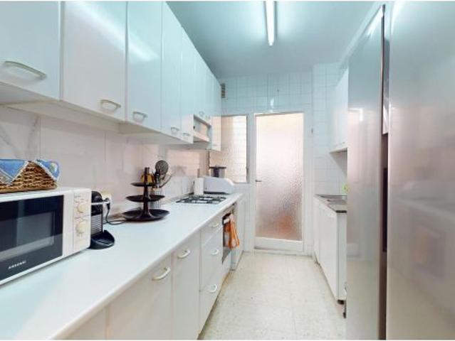 Piso en alquiler Vacacional en Los boliches, tres dormitorios, piscina, parking