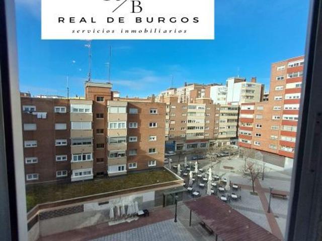 Piso en alquiler zona Hospital Clínico