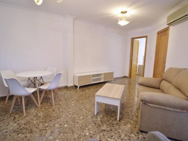 PISO EN ALQUILER