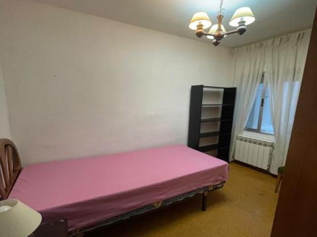 PISO EN ALQUILER