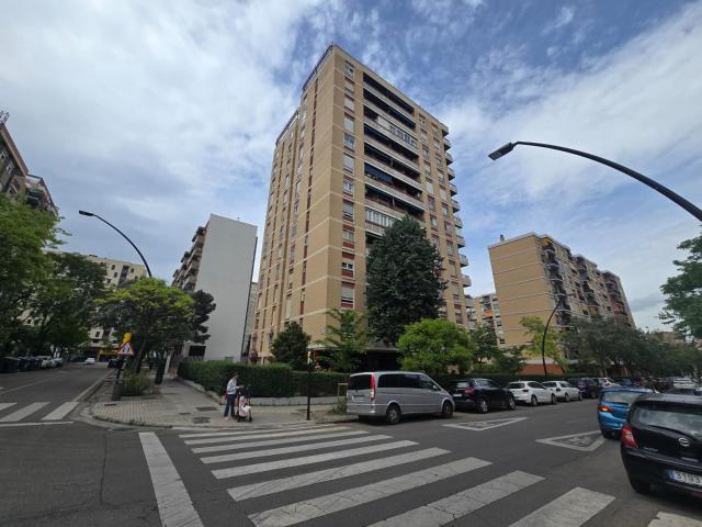 Piso en ASIN Y PALACIOS, MIGUEL, Zaragoza, Romareda