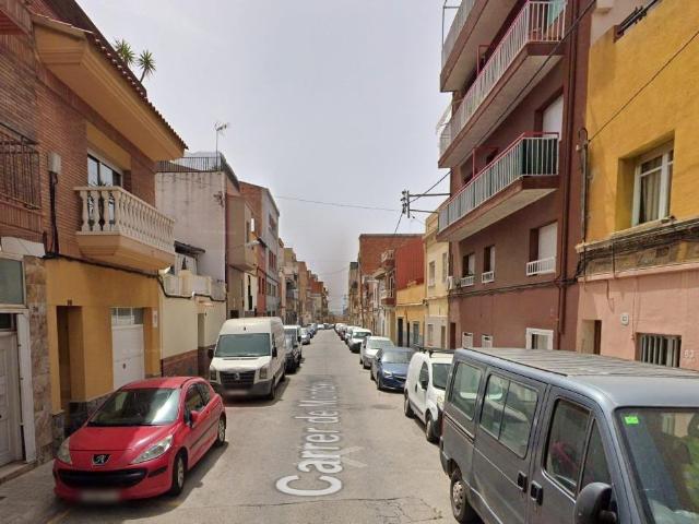 PISO EN BADALONA