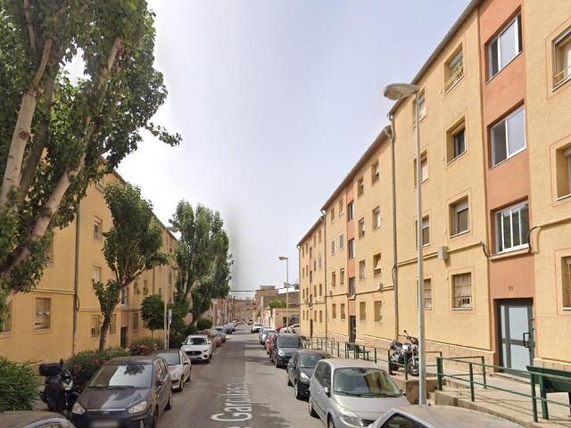 PISO EN BADALONA