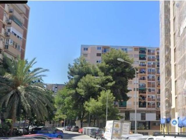 PISO EN BARCELONA