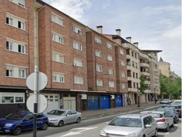 PISO EN BEASAIN