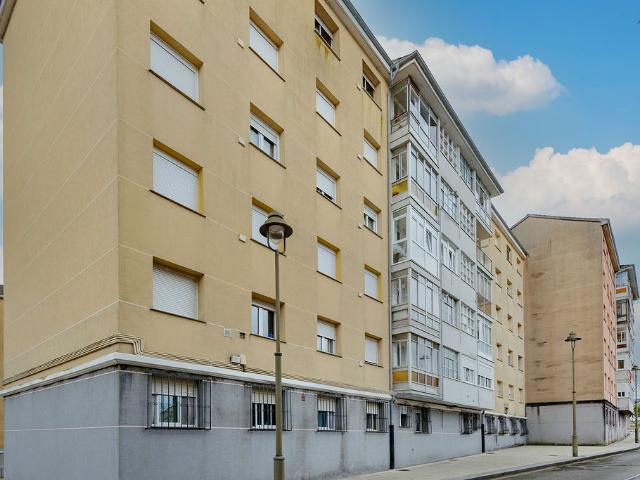 Piso en C/ Juan de La Cosa Avilés Asturias