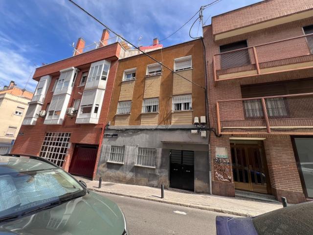 Piso en C/ Voluntarios Catalanes Madrid