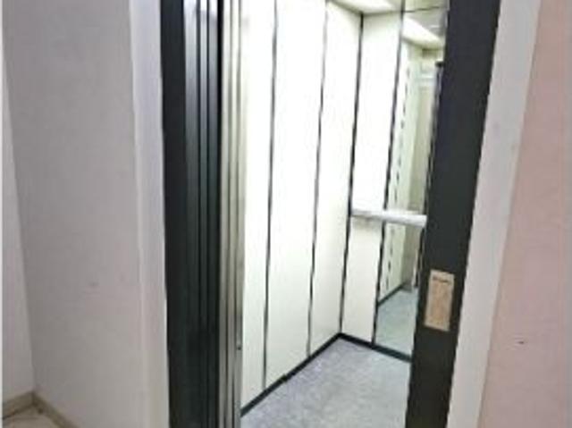 PISO EN CALELLA CON DOBLE BALCON,PARKING Y TRASTERO