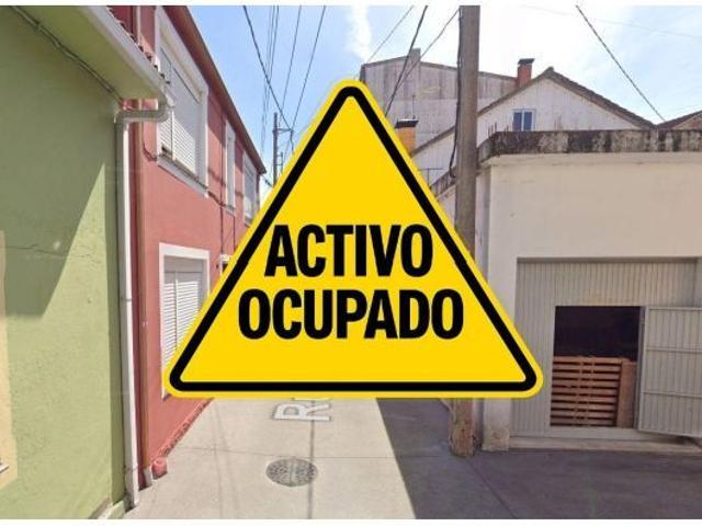 PISO EN CAMARIÑAS