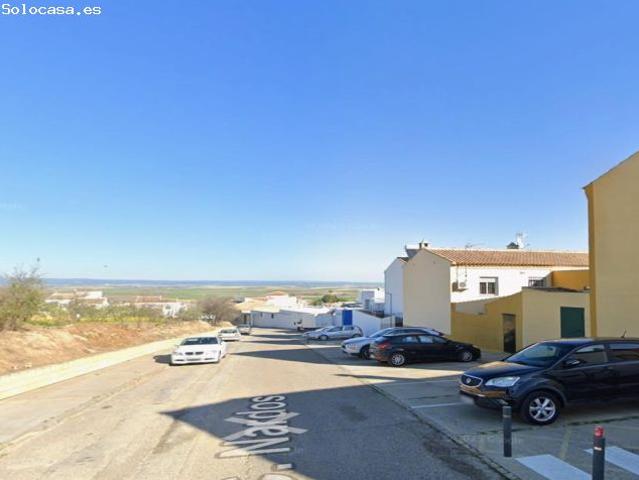 PISO EN CASTILLEJA DEL CAMPO