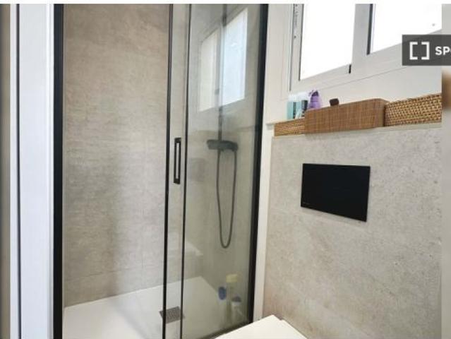 Piso en Carrer Holanda, L' Hospitalet de Llobregat de 78 m2 con 2 habitaciones