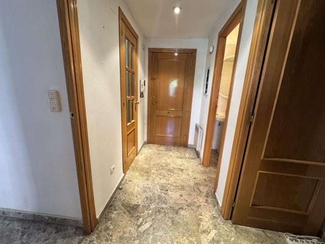 Piso en CESÁREO ALIERTA 83