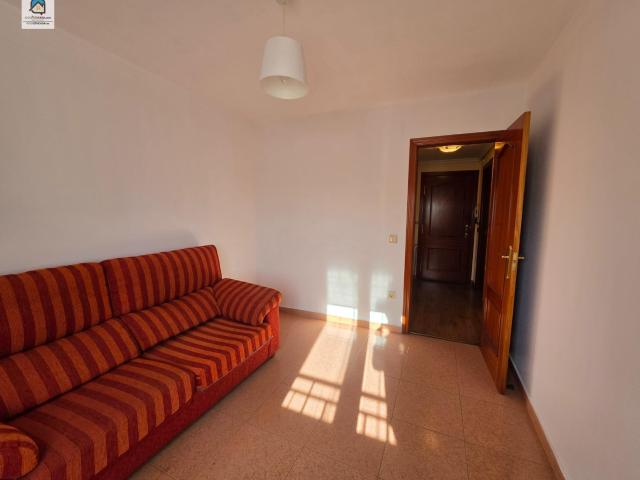 PISO EN CIGALES 3 HABITACIONES