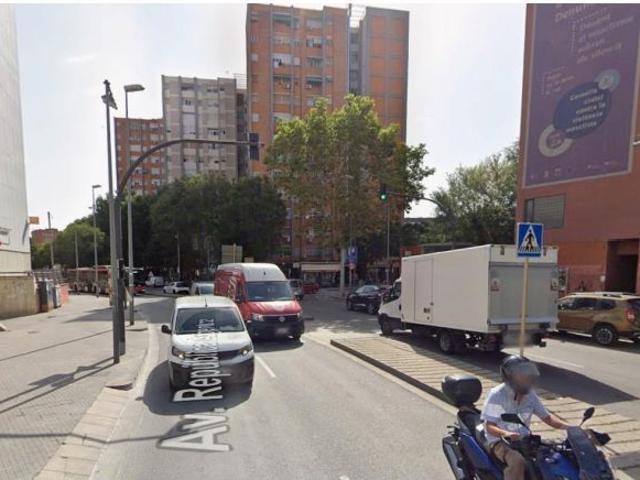 PISO EN CORNELLA DE LLOBREGAT