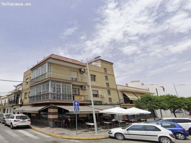 PISO EN DOS HERMANAS
