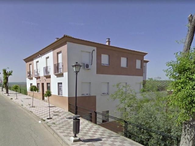 PISO EN EL CARPIO