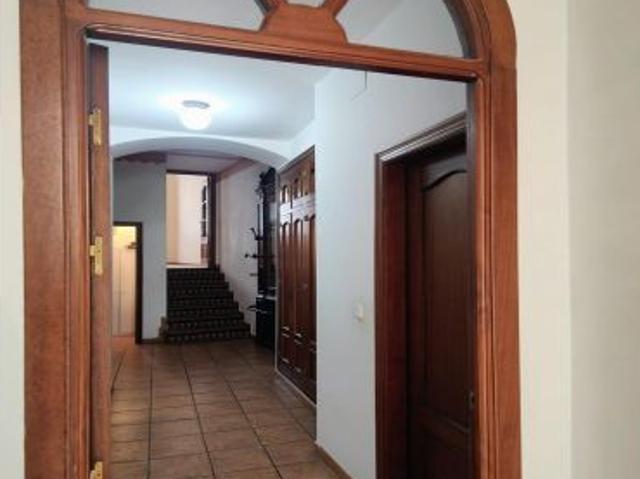 PISO EN EL CENTRO DE UTRERA