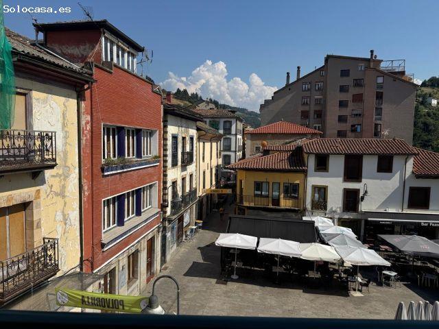Piso en el Centro de Cangas del Narcea Ideal para Entrar a Vivir