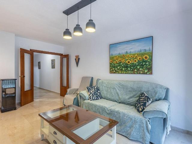 PISO EN FIGARES DE 3 DORMITORIOS