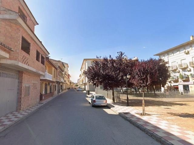 Piso en Huétor Tájar, Granada. Activo inmobiliario SIN POSESIÓN, NO SE PUEDE VISITAR