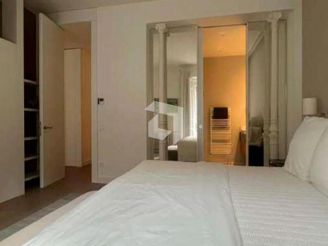 Piso en Jerónimos con 10 balcones y 4 suites exclusivas