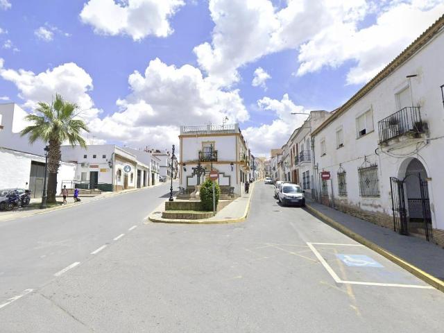 PISO EN LUCENA DEL PUERTO
