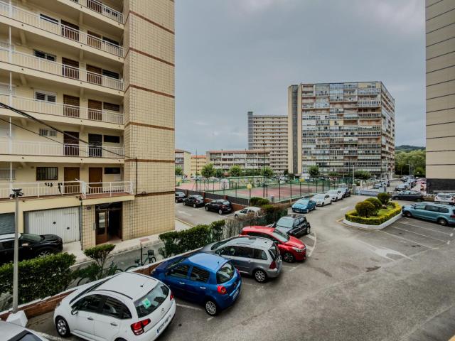 PISO EN LAREDO JUNTO A LA PLAYA – RESIDENCIAL CASA BLANCA