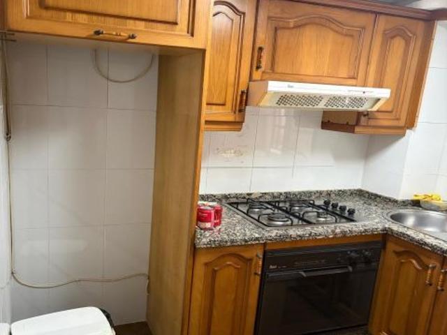 PISO EN LEVANTE!