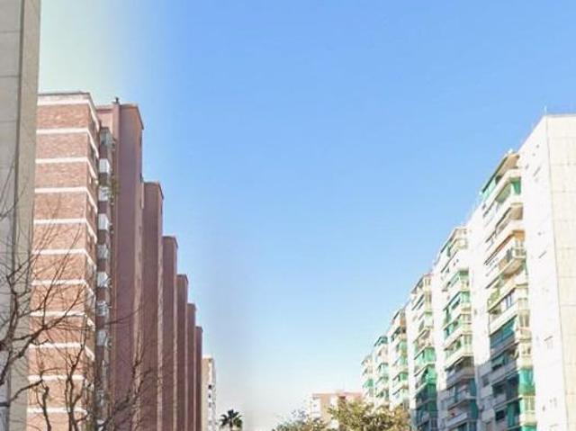PISO EN L'HOSPITALET DE LLOBREGAT