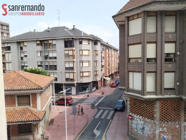Piso en Los Corrales de Buelna