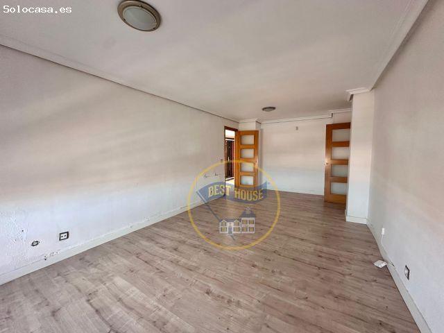 PISO EN PALOMERAS BAJAS