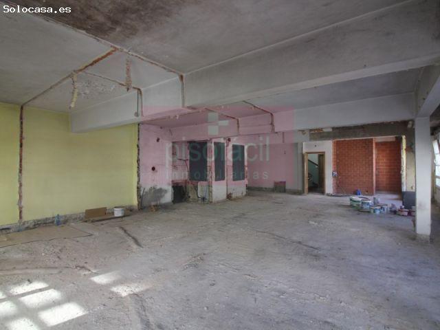 Piso en planta tercera, totalmente vacío para diseñar a tu gusto!
