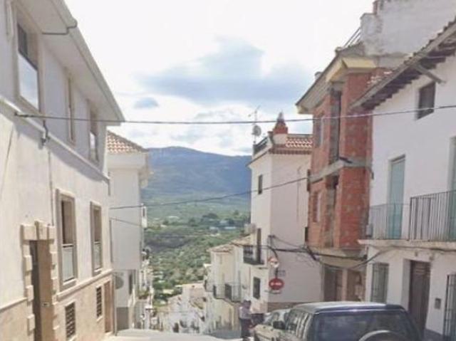 PISO EN QUESADA