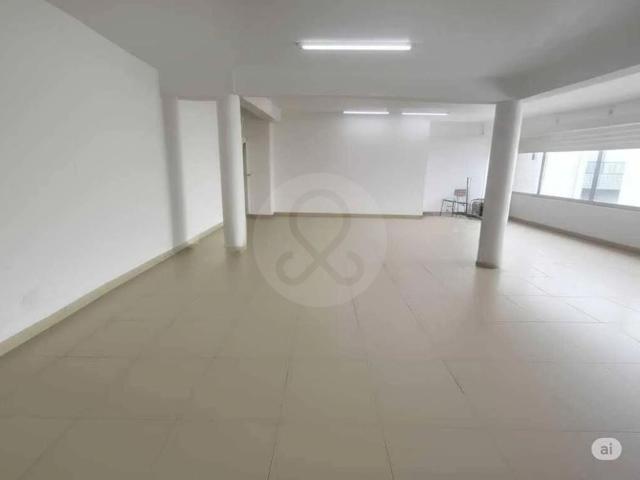 Piso en renta para uso comercial, Ciudad Nezahualc?yotl