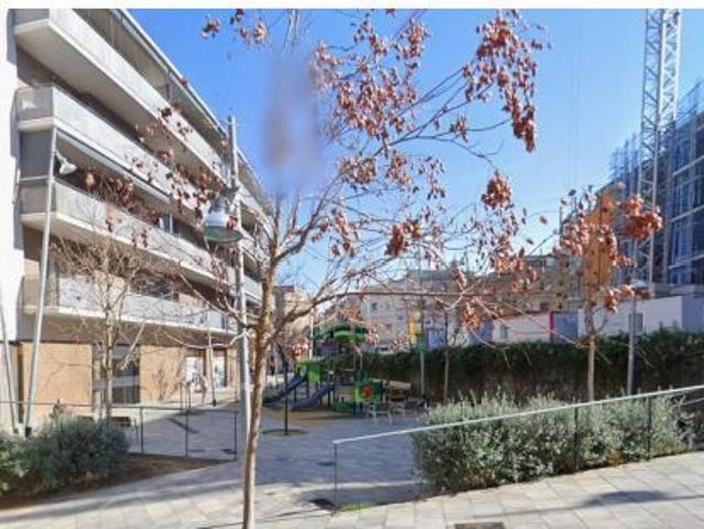 PISO EN SANTA COLOMA DE GRAMENET