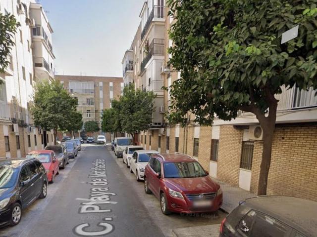 PISO EN SEVILLA