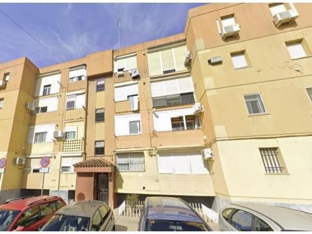 PISO EN SEVILLA