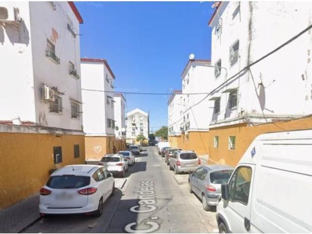 PISO EN SEVILLA