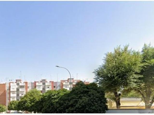 PISO EN SEVILLA