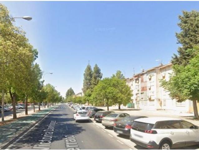 PISO EN SEVILLA