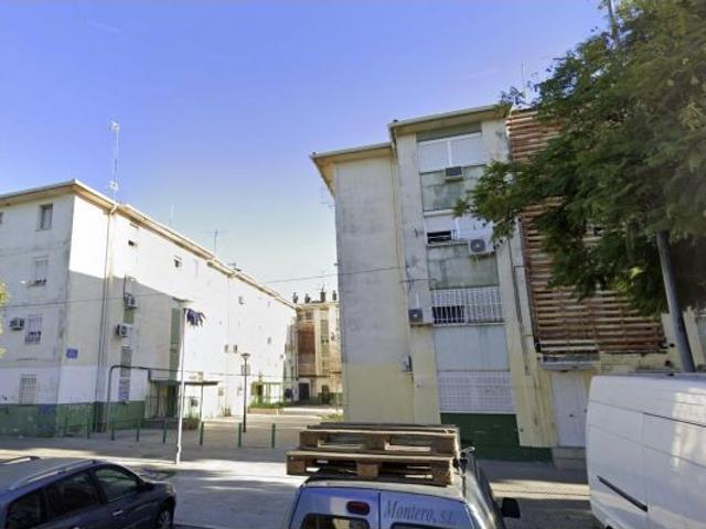 PISO EN SEVILLA