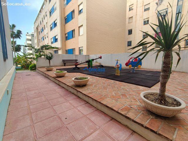 ? ¡PISO EN TEATINOS LISTO PARA ENTRAR A VIVIR – GARAJE, TRASTERO Y PISCINA! ?