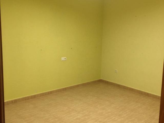 PISO EN TOTANA